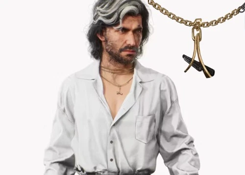 Hannah Martin unveils video game jewellery collection