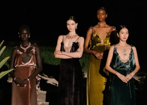 High jewellery keeps its lustre with timeless themes