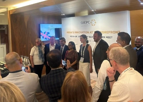 India - UK jewellery trade flourishes at first JPEC buyer - seller meet