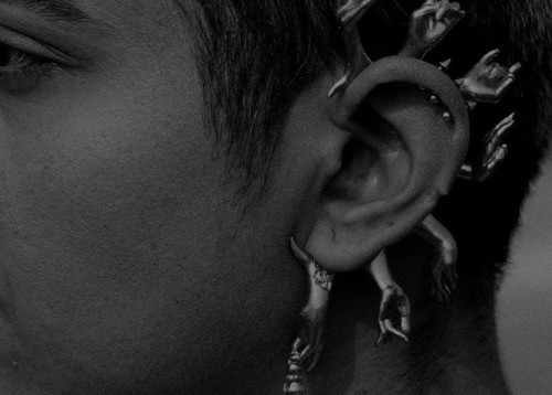 Emerging, Not Waiting: Dover Street Market's Jewellery Rebels Get Their Moment