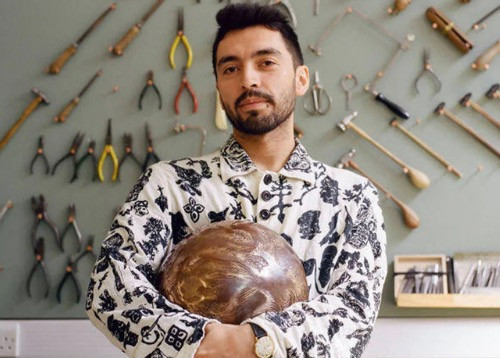 Castro Smith: Master of the Miniature Narrative