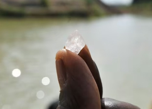 Africa's diamond village where broke people can become millionaires overnight