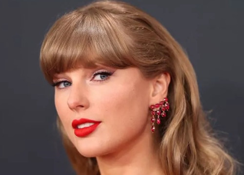 Taylor Swift releases limited edition The Life OfA Showgirl jewellery