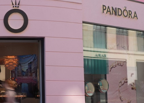 Shares in jewellery maker Pandora plummet on weakening European sales