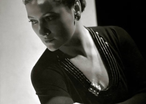 Sotheby's bets on Belperron's brilliance in historic jewellery auction