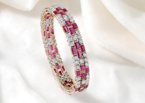 How to curate a jewellery collection that's as meaningful as it is valuable