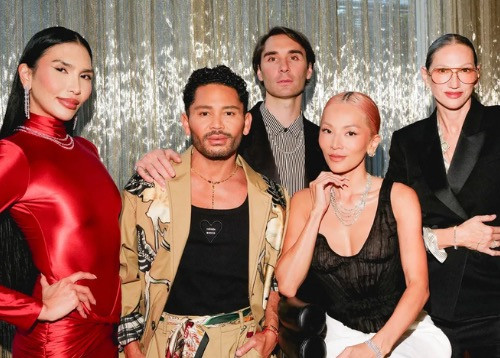 De Beers Knows How to Throw a Party