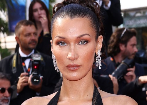 Earrings that suit your face shape -and ones to steer clear of