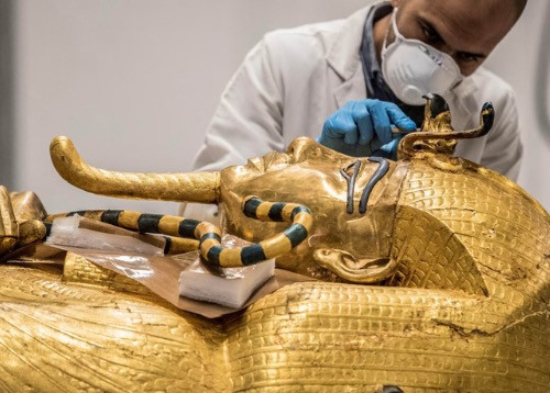 Ancient Egypt feeds desire for statement jewellery that tells a story