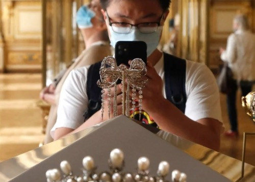 What was stolen in the Louvre heist? From emerald necklaces to crowns