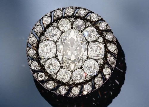 Napoleon's Diamond Brooch Hits Sotheby's Auction Block