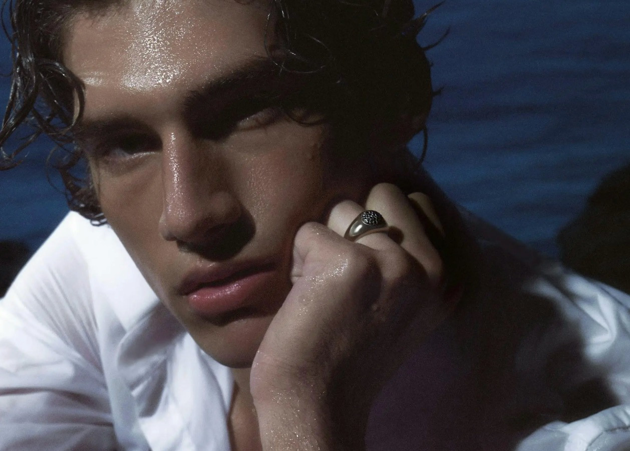 Giorgio Armani Unveils Its First Men-s Fine Jewellery Collection