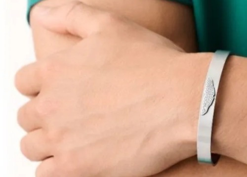 Aston Martin joins hands with Timex Group for watch and jewellery release