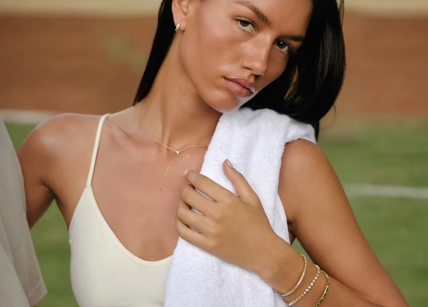 CROÍA Gives the Tennis Bracelet a 2025 Reboot