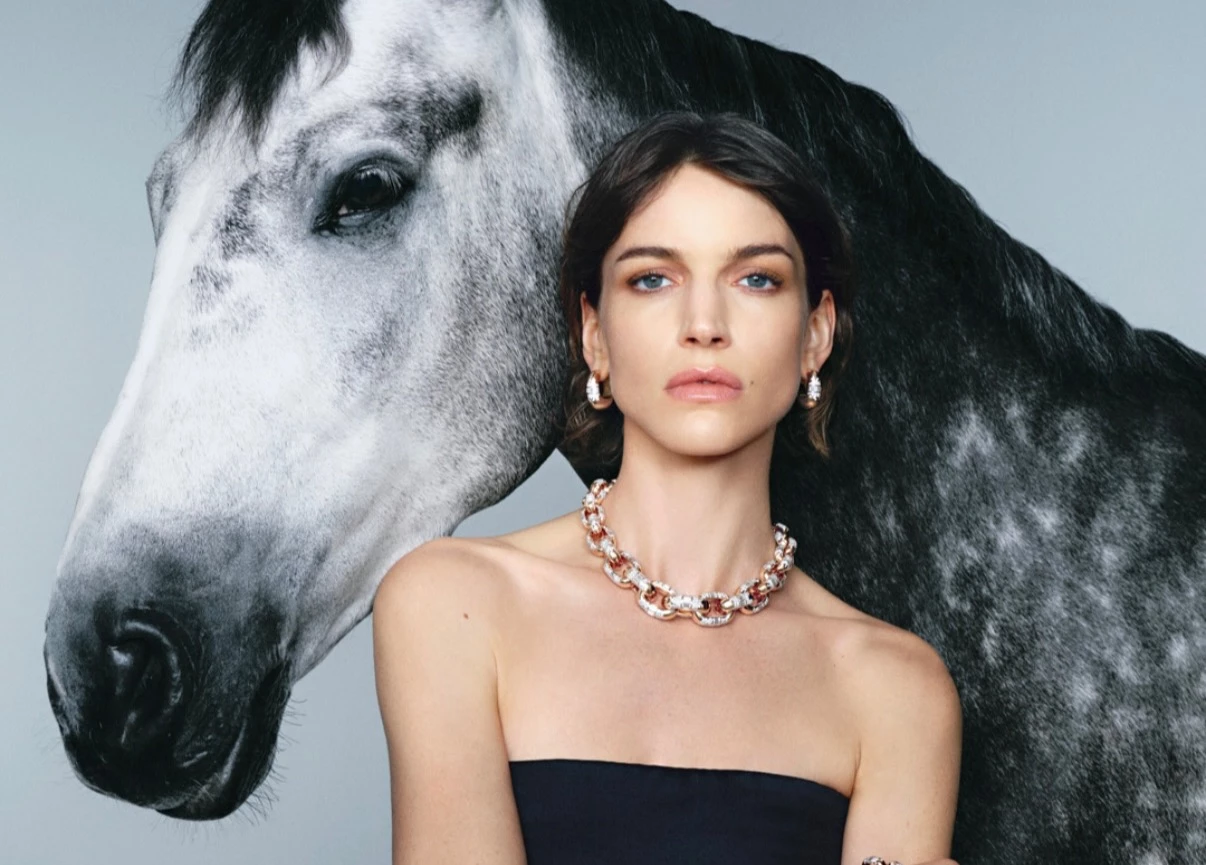 Pomellato’s Collezione 1967: A Sculptural Tribute to the House’s Milanese Roots