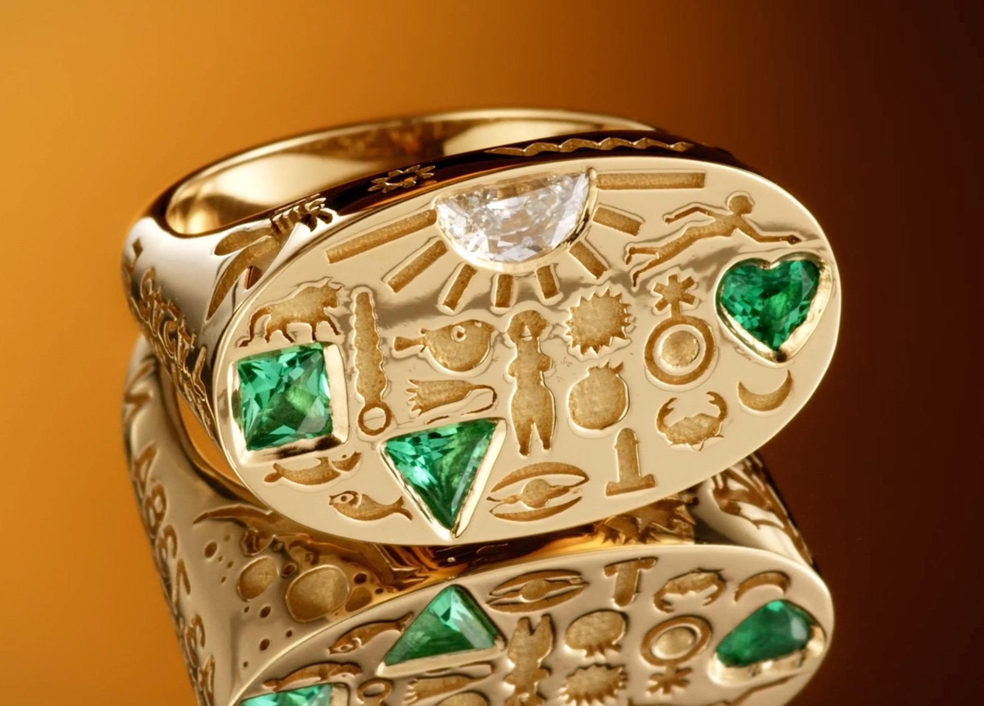 Loverglyphs by DYNE: When Jewellery Speaks in Symbols