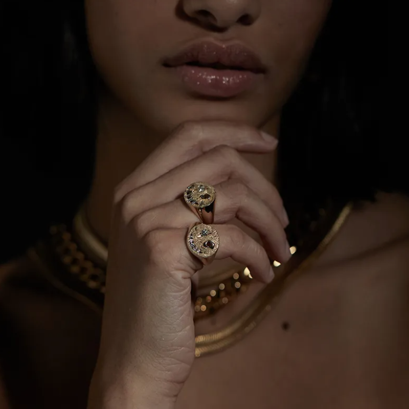 Why So Serious? – Signet Ring – Smile – 9ct yellow Gold & Baguette Diamonds