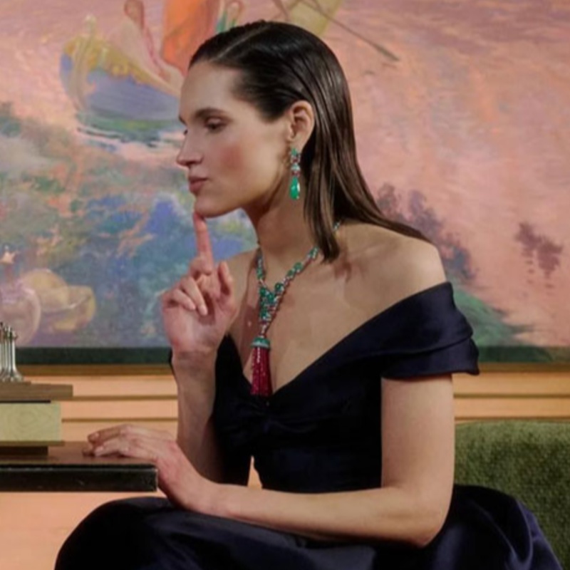 Classic Pearl Necklace